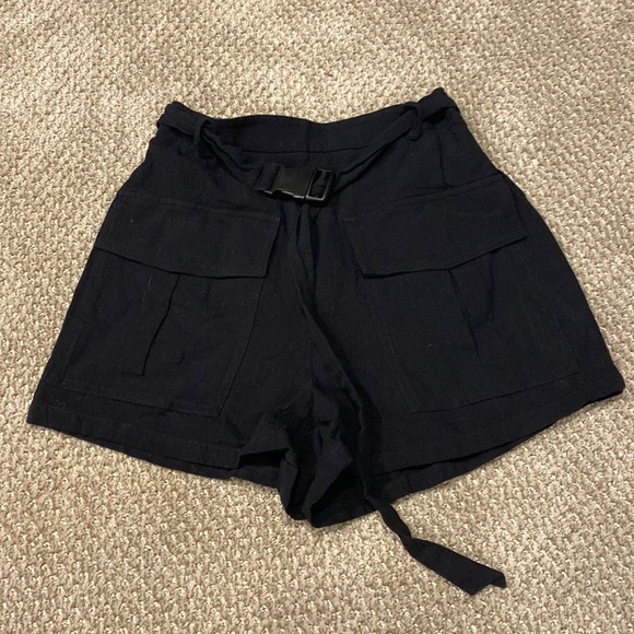 Shein High Waisted Shorts with Buckle Belt - Picture 1 of 3